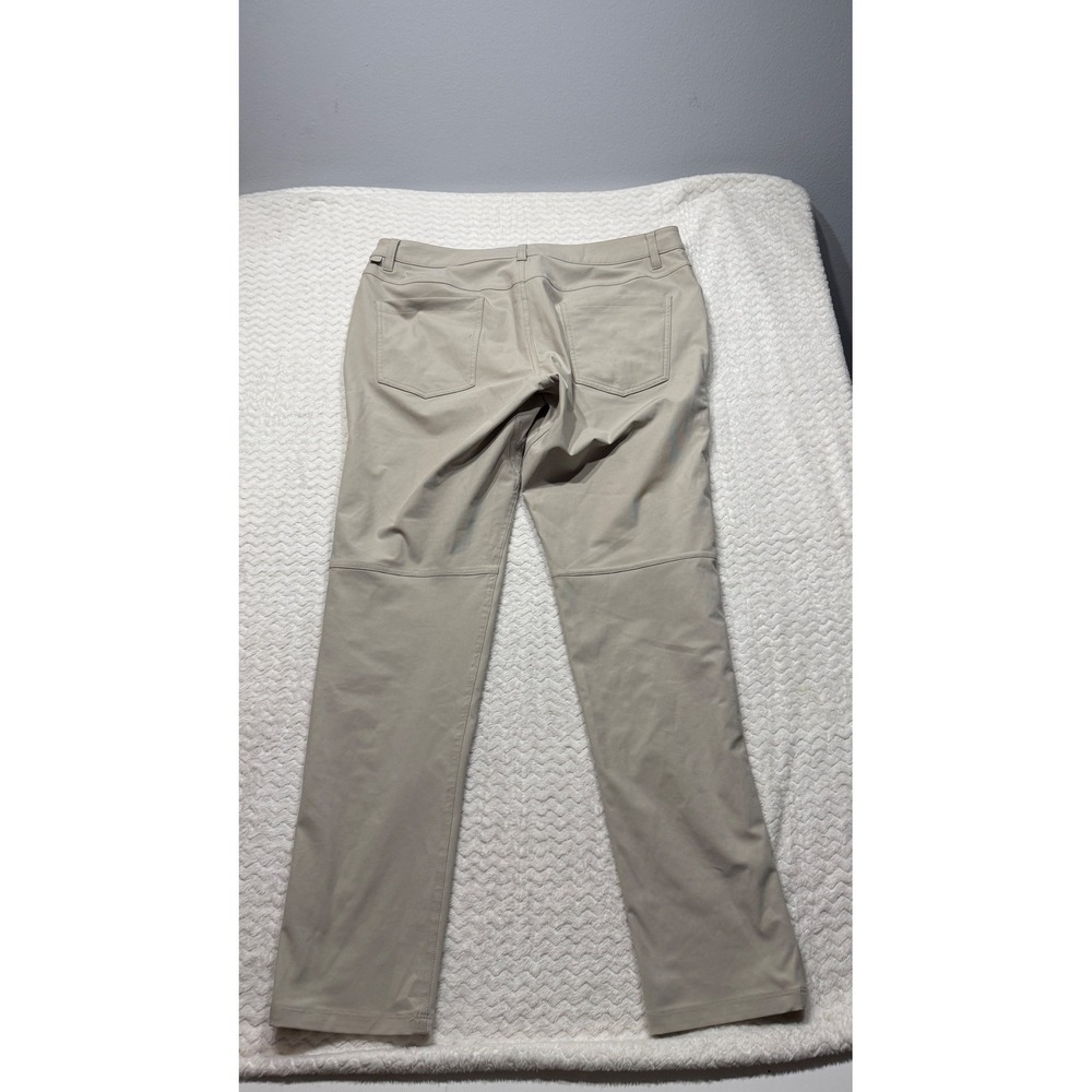 Lululemon ABC Pant Slim Men 34 Khaki Tan Technical Stretch Commuter Pants 4791